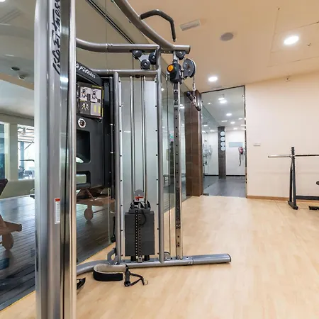 Spacious 2-bed Capanes Del Golf Apartment